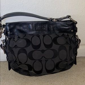 Black coach purse. Open to offers!